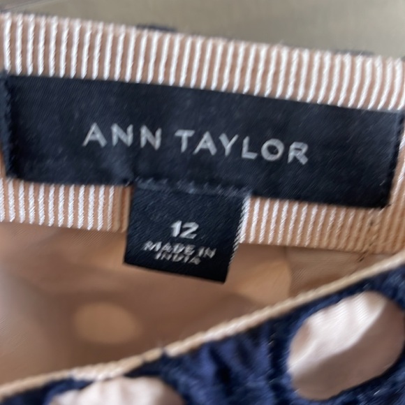 Ann Taylor geometric overlay pencil skirt - Picture 3 of 3